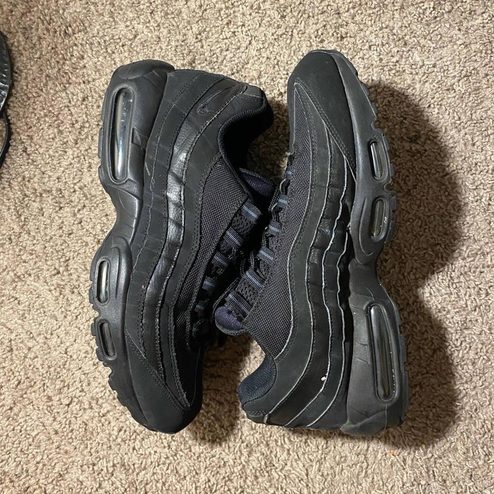 Nike Air Max 95 Essential Triple Black / reflective